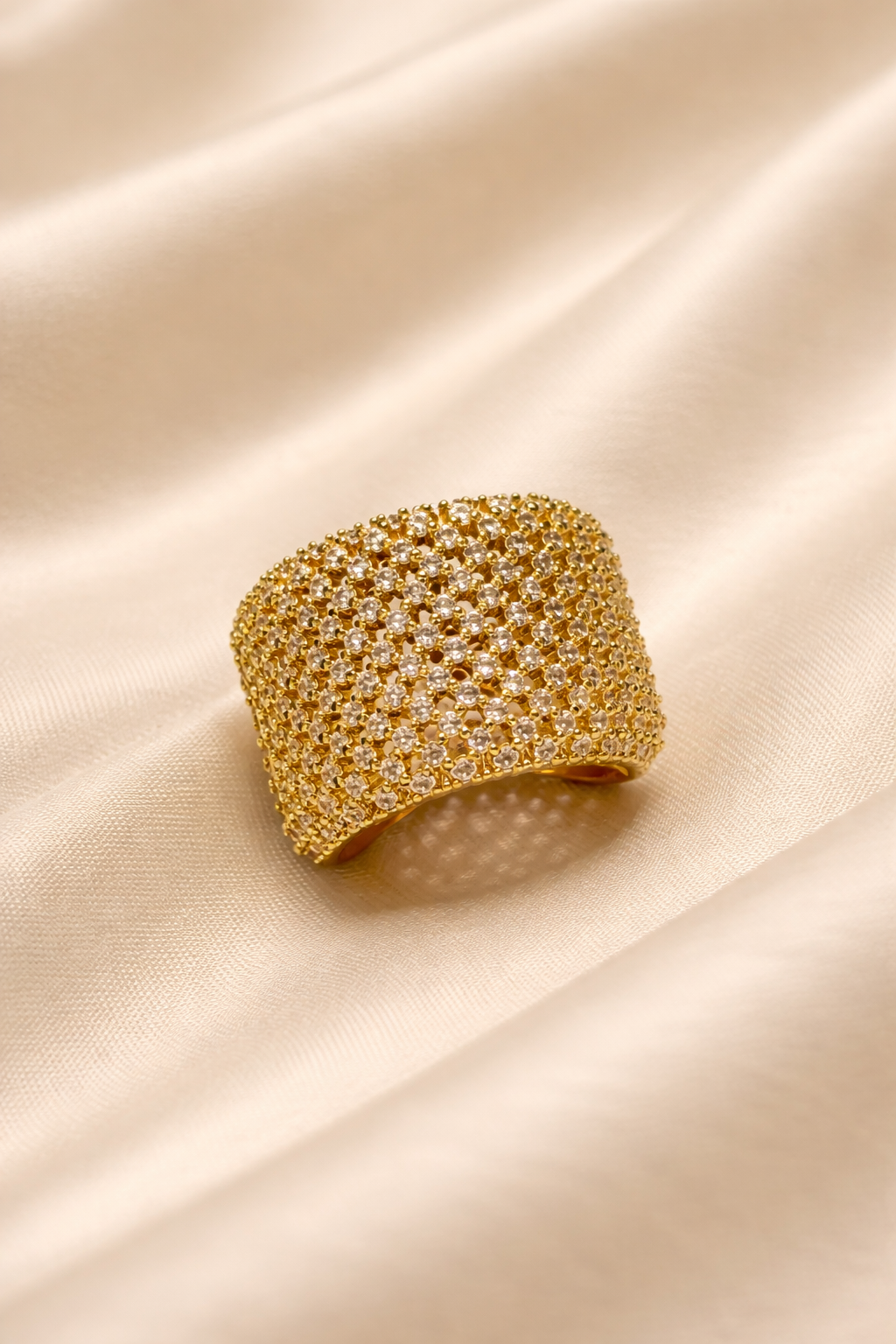 Golden Luxe Sparkle Adjustable Ring ✨💛